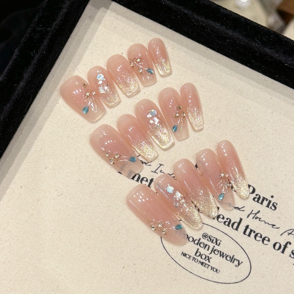 Imprensa nua feita à mão em un - Nail Art Full Cat Eye avaliação e preço